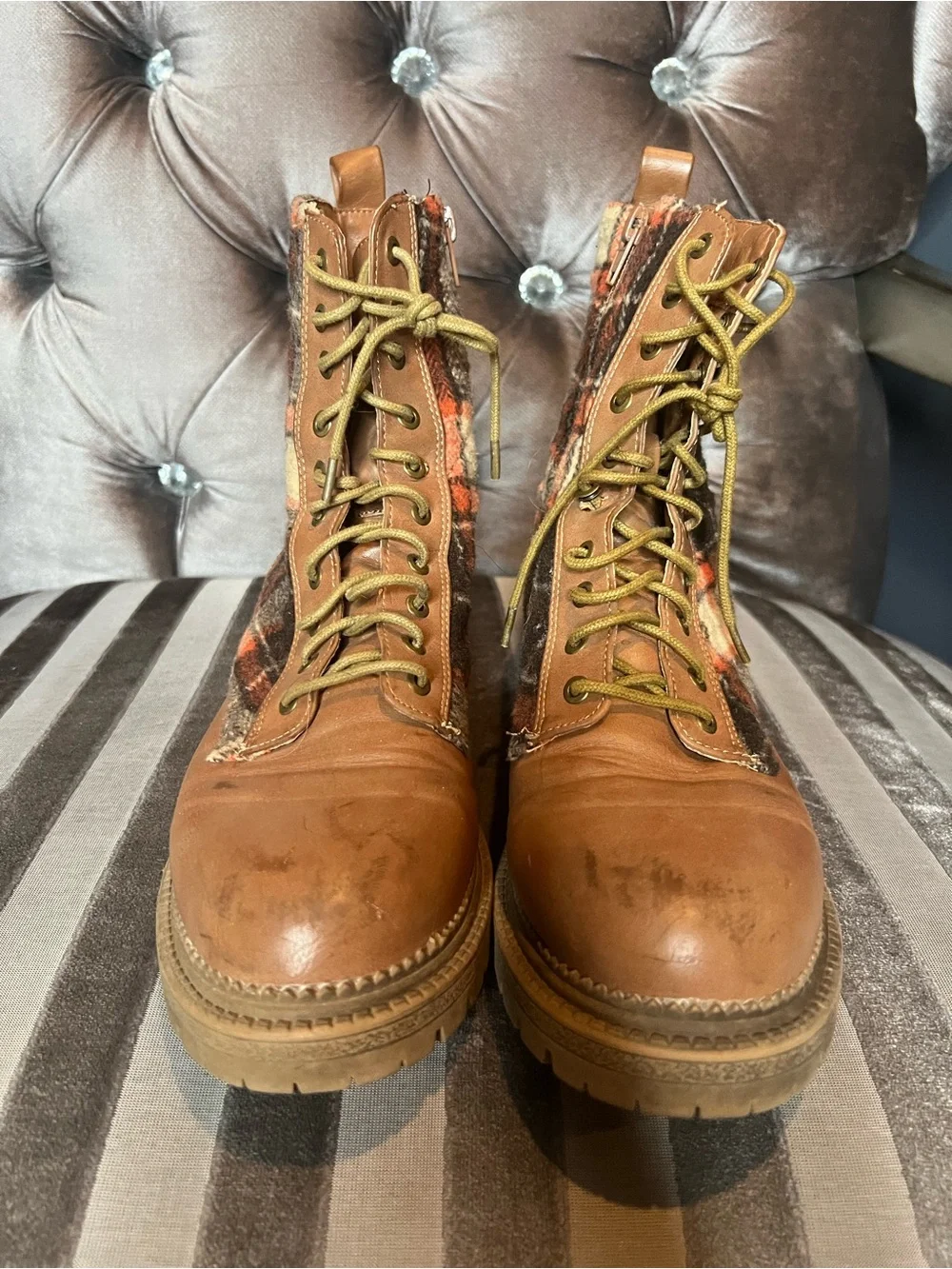 Rock & Candy Plaid Quilted Combat Boots Women's Size 8.5 ✨ Tan & Brown 💖